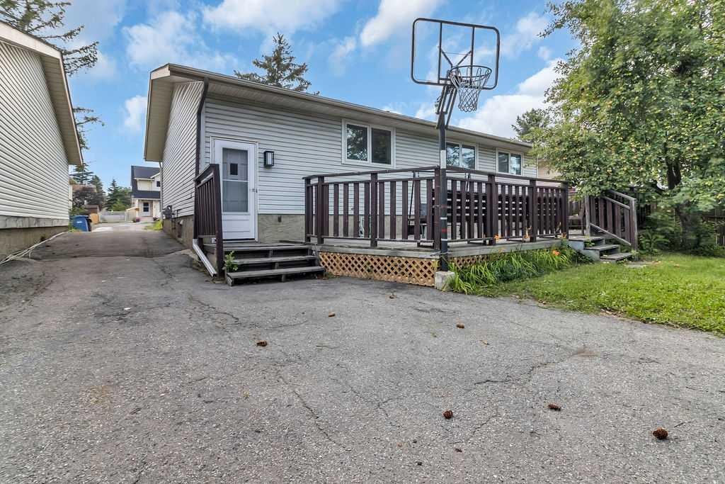 10 Radcliffe Crescent Se, Calgary, AB - Outdoor With Deck Patio Veranda