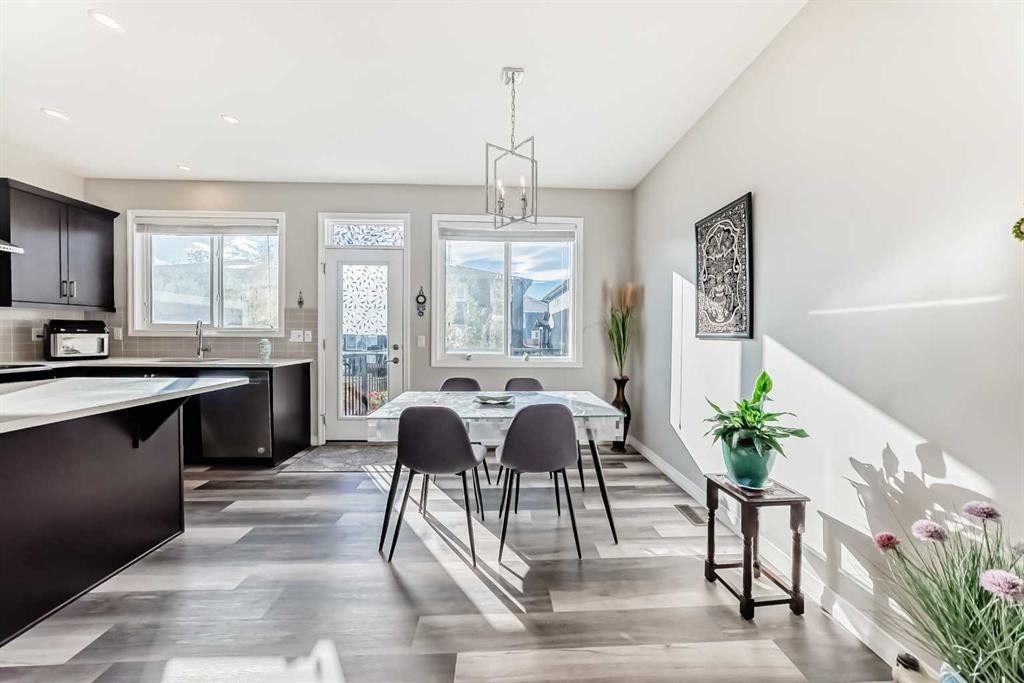 615 Kingsmere Way Se, Airdrie, AB - Indoor