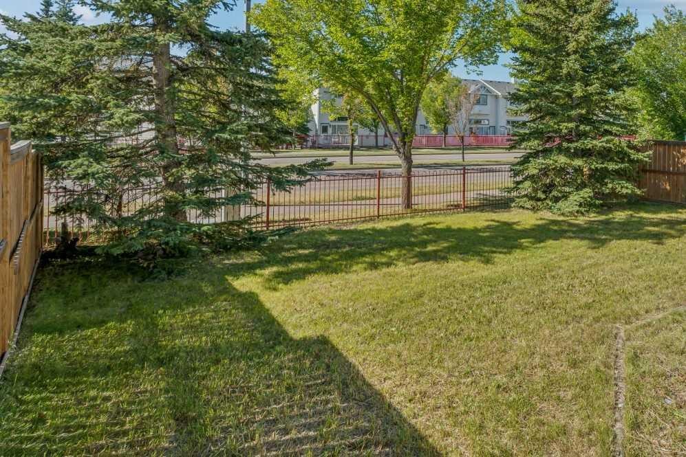 73 Rocky Ridge Heath Nw, Calgary, AB - Outdoor