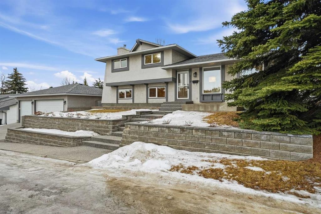471 Dalmeny Hill Nw, Calgary, AB - Outdoor