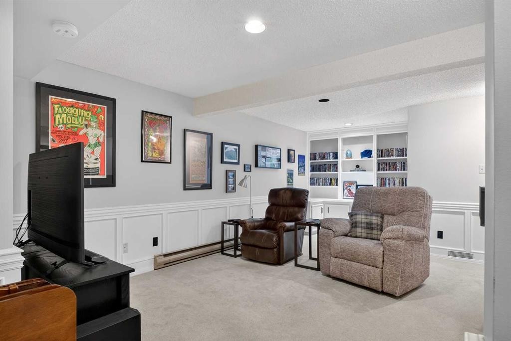 1480 Berkley Drive Nw, Calgary, AB - Indoor