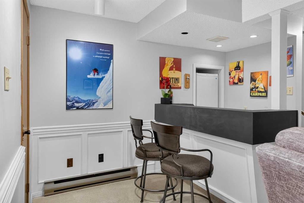 1480 Berkley Drive Nw, Calgary, AB - Indoor