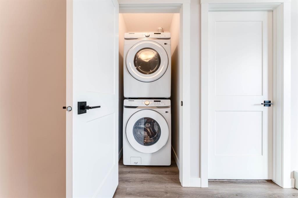 2312-55 Lucas Way Nw, Calgary, AB - Indoor Photo Showing Laundry Room