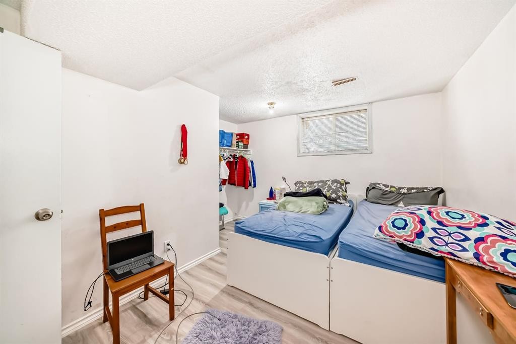 19 Malvern Place Ne, Calgary, AB - Indoor