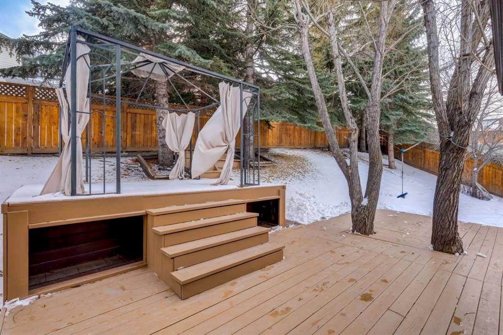 113 Straddock Terrace Sw, Calgary, AB - Outdoor With Deck Patio Veranda With Exterior