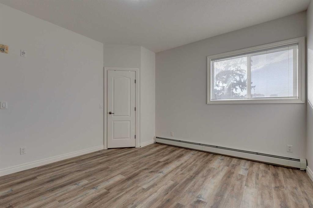 304-1606 4 Street Nw, Calgary, AB - Indoor Photo Showing Other Room