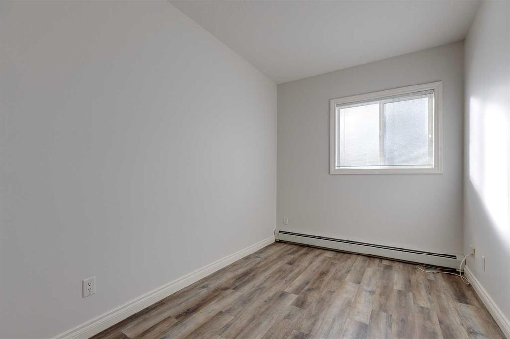 304-1606 4 Street Nw, Calgary, AB - Indoor Photo Showing Other Room