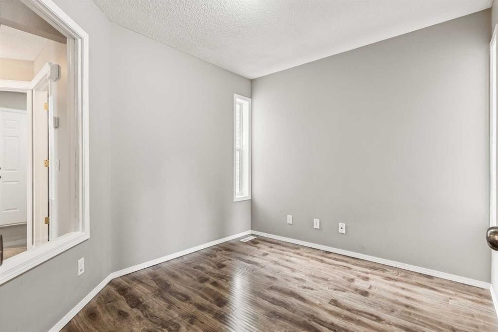 132 Citadel Meadow Bay Nw, Calgary, AB - Indoor Photo Showing Other Room