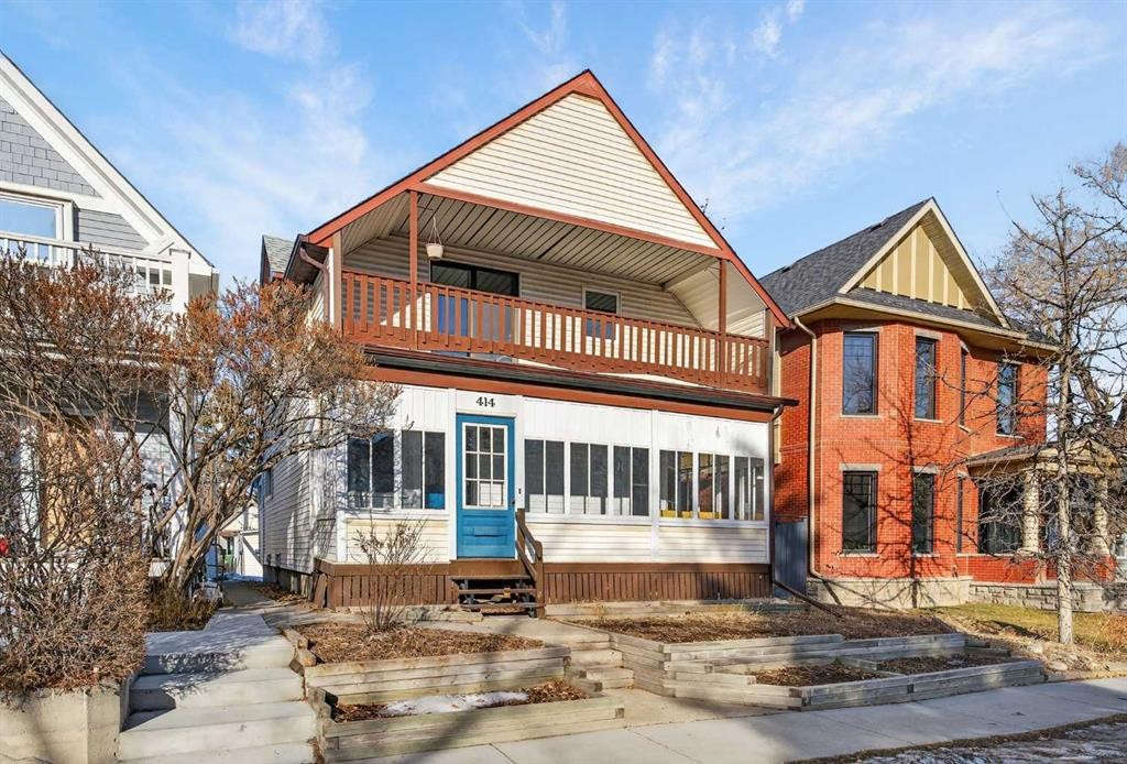 414 12 Avenue Nw, Calgary, AB - Outdoor With Balcony