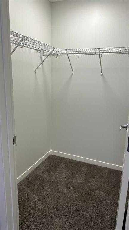3210-33 Carringham Gate Nw, Calgary, AB - Indoor With Storage