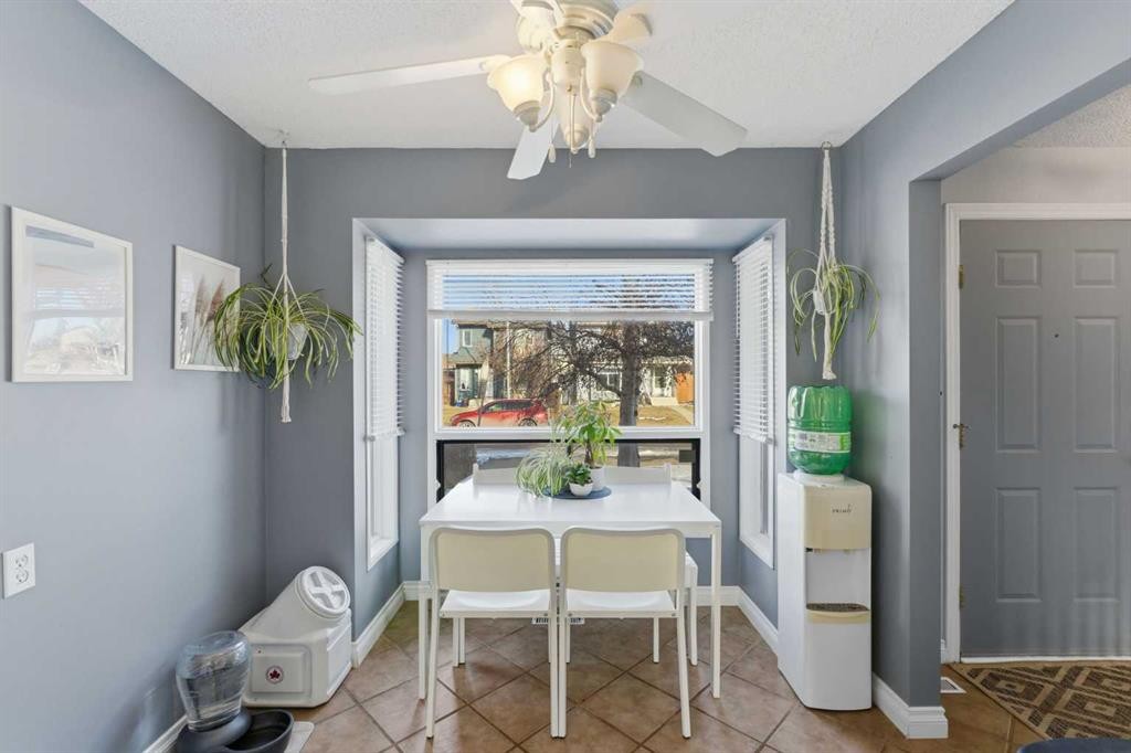 96 Abberfield Crescent Ne, Calgary, AB - Indoor Photo Showing Dining Room