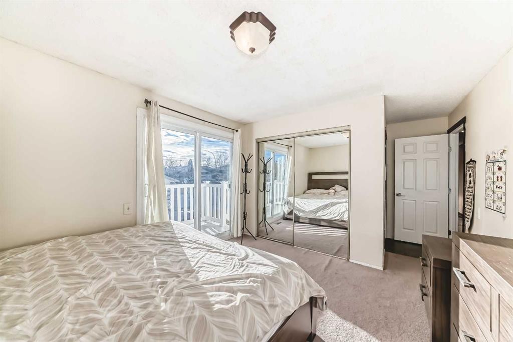 7160 Temple Drive Ne, Calgary, AB - Indoor Photo Showing Bedroom