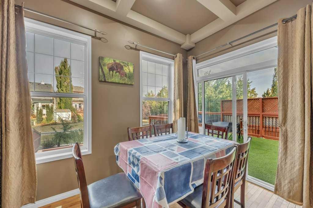 550 Copperfield Boulevard Se, Calgary, AB - Indoor Photo Showing Dining Room