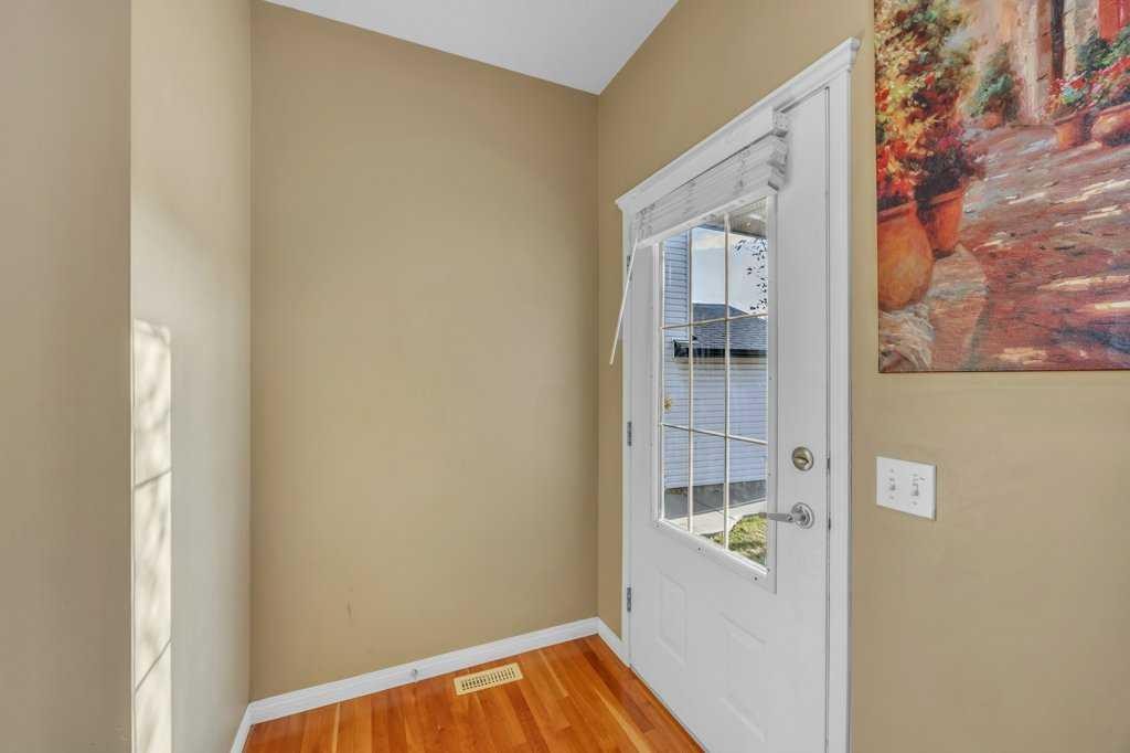 550 Copperfield Boulevard Se, Calgary, AB - Indoor Photo Showing Other Room