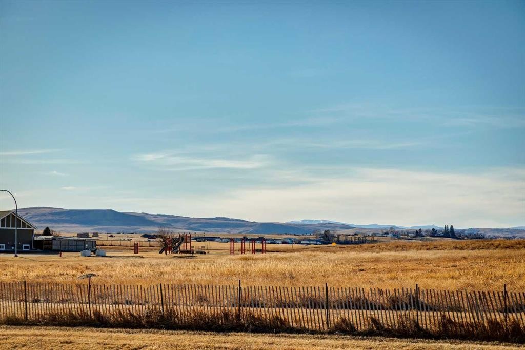 1909 29 Avenue, Nanton, AB - Outdoor With View