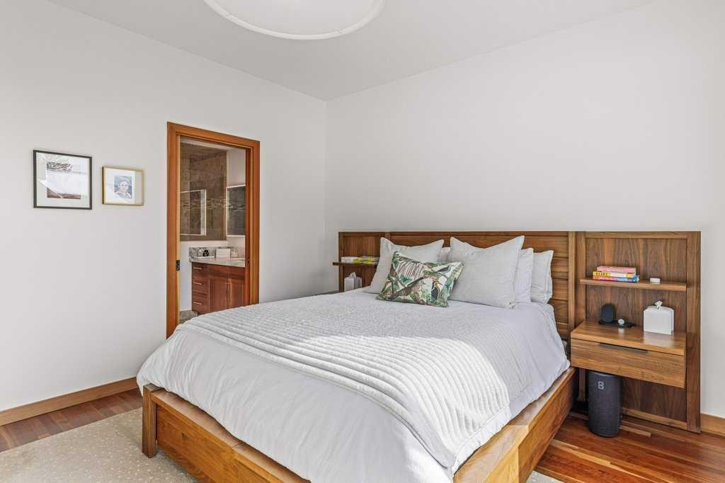 4-511 6Th Avenue, Canmore, AB - Indoor Photo Showing Bedroom