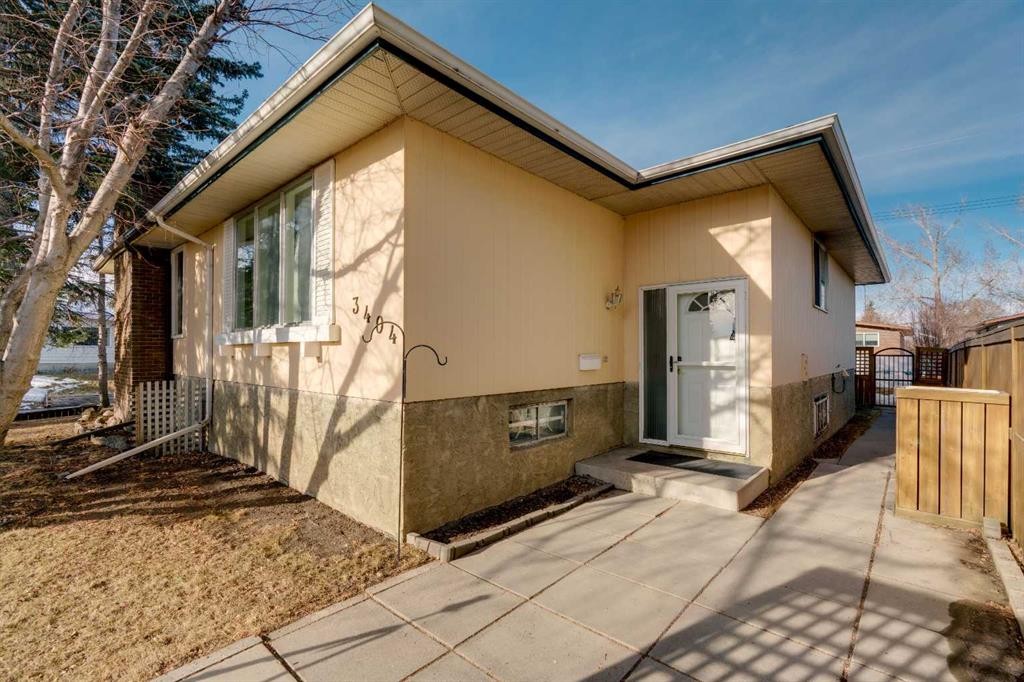 3404 35 Avenue Se, Calgary, AB - Outdoor With Exterior