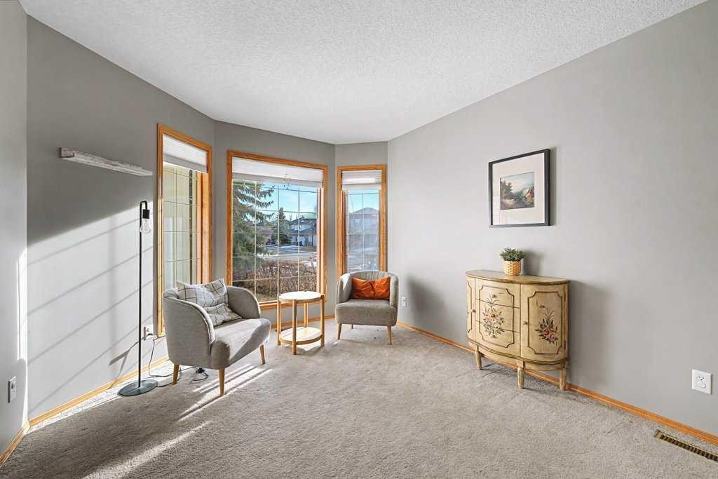 105 Citadel Crest Park Nw, Calgary, AB - Indoor