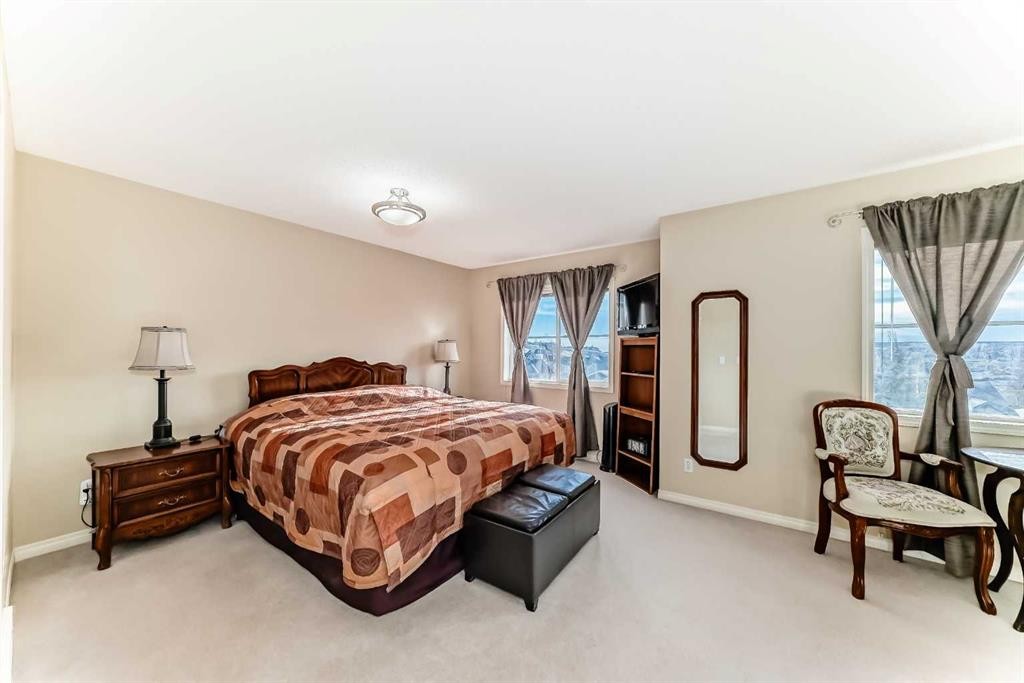 116 Hidden Creek Rise Nw, Calgary, AB - Indoor Photo Showing Bedroom