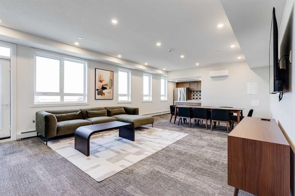 1414-520 Reynolds Avenue Sw, Airdrie, AB - Indoor