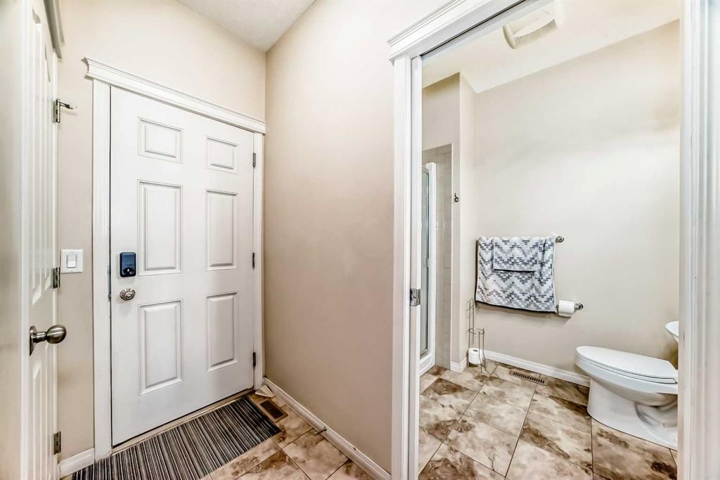 71 Martha'S Meadow Close Ne, Calgary, AB - Indoor