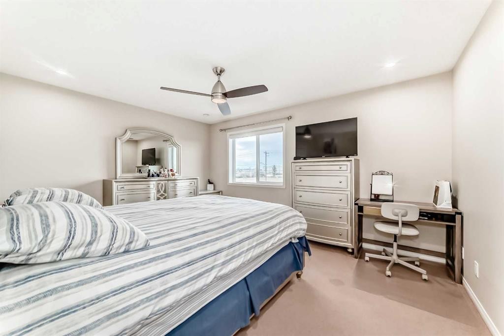 71 Martha'S Meadow Close Ne, Calgary, AB - Indoor Photo Showing Bedroom