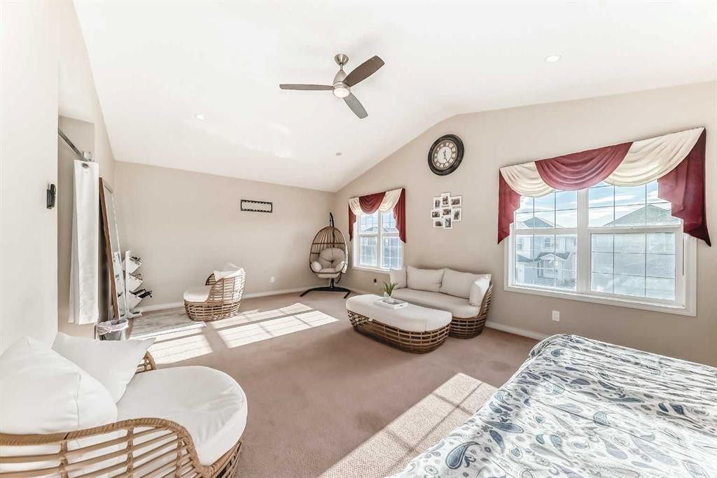 71 Martha'S Meadow Close Ne, Calgary, AB - Indoor Photo Showing Bedroom