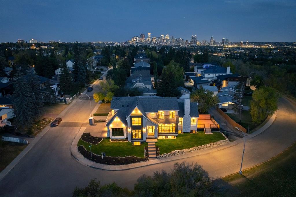 2920 Toronto Crescent Nw, Calgary, AB - Outdoor With View