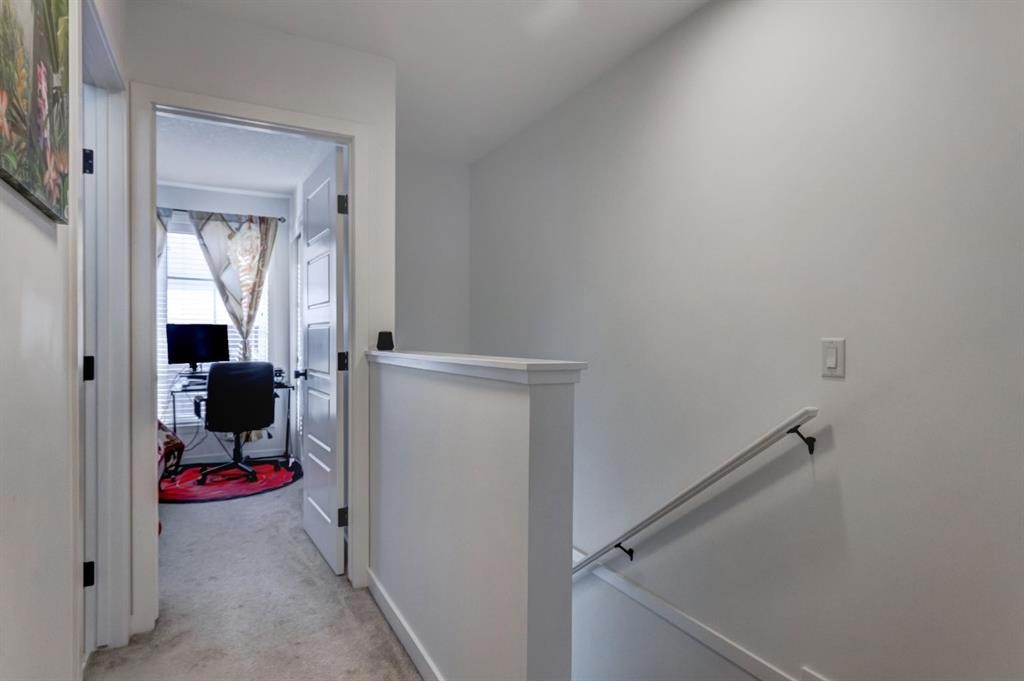 888 Walgrove Boulevard Se, Calgary, AB