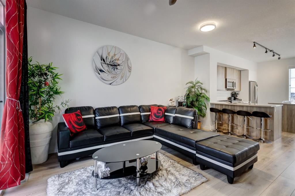 888 Walgrove Boulevard Se, Calgary, AB