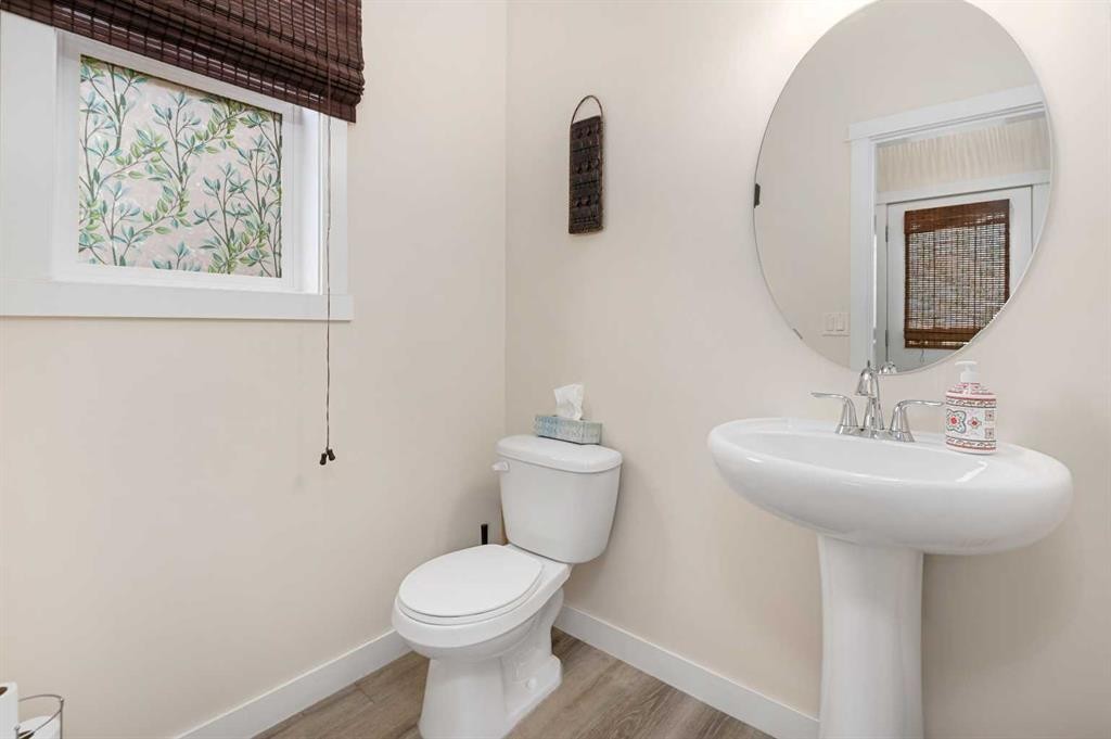 75 Williamstown Landing Nw, Airdrie, AB - Indoor Photo Showing Bathroom