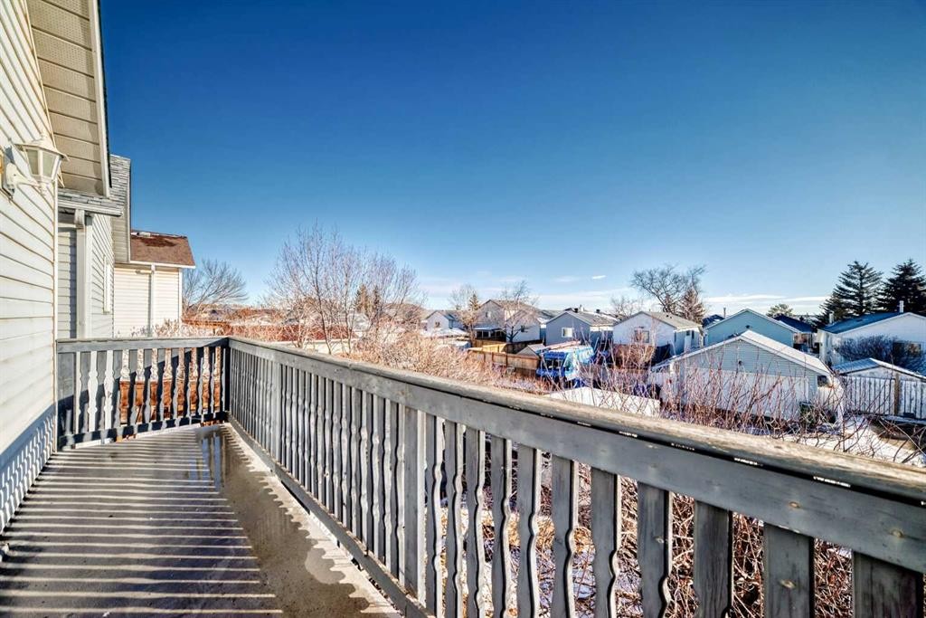 142 Hunterhorn Drive Ne, Calgary, AB