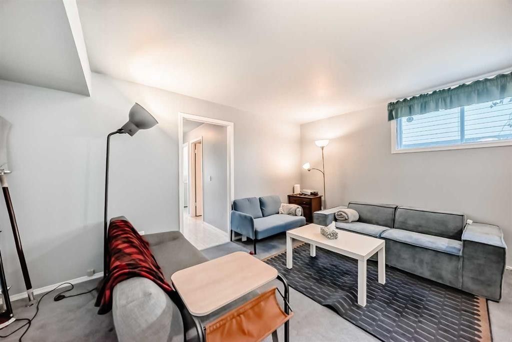 142 Hunterhorn Drive Ne, Calgary, AB