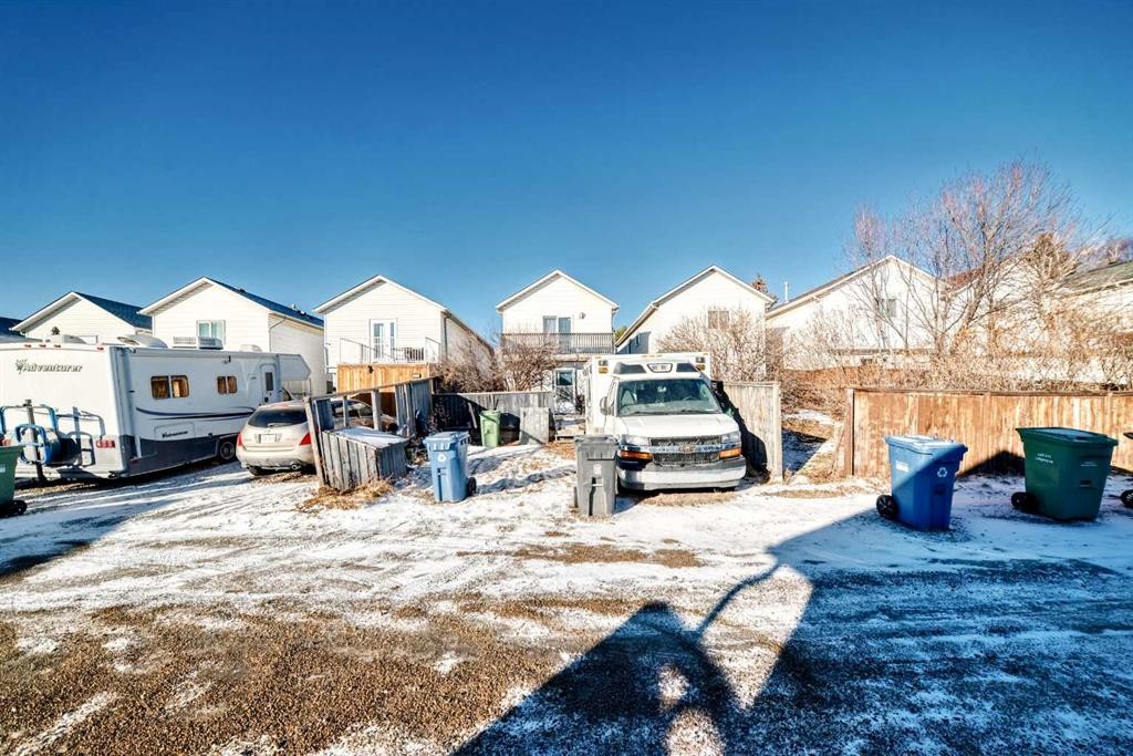 142 Hunterhorn Drive Ne, Calgary, AB