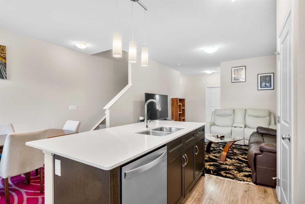 50 Legacy Glen Common Se, Calgary, AB - Indoor Photo Showing Kitchen With Double Sink
