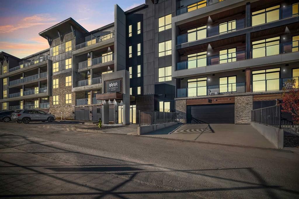 7209-1802 Mahogany Boulevard, Calgary, AB - Outdoor With Balcony With Facade