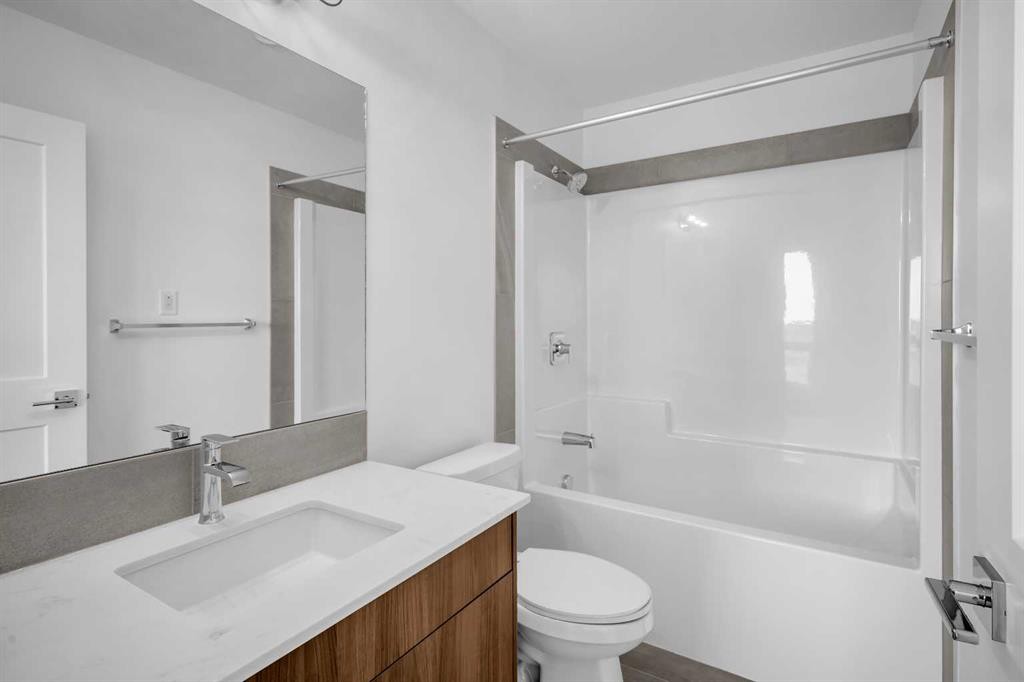7209-1802 Mahogany Boulevard, Calgary, AB - Indoor Photo Showing Bathroom