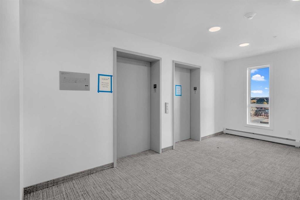 7209-1802 Mahogany Boulevard, Calgary, AB - Indoor Photo Showing Other Room