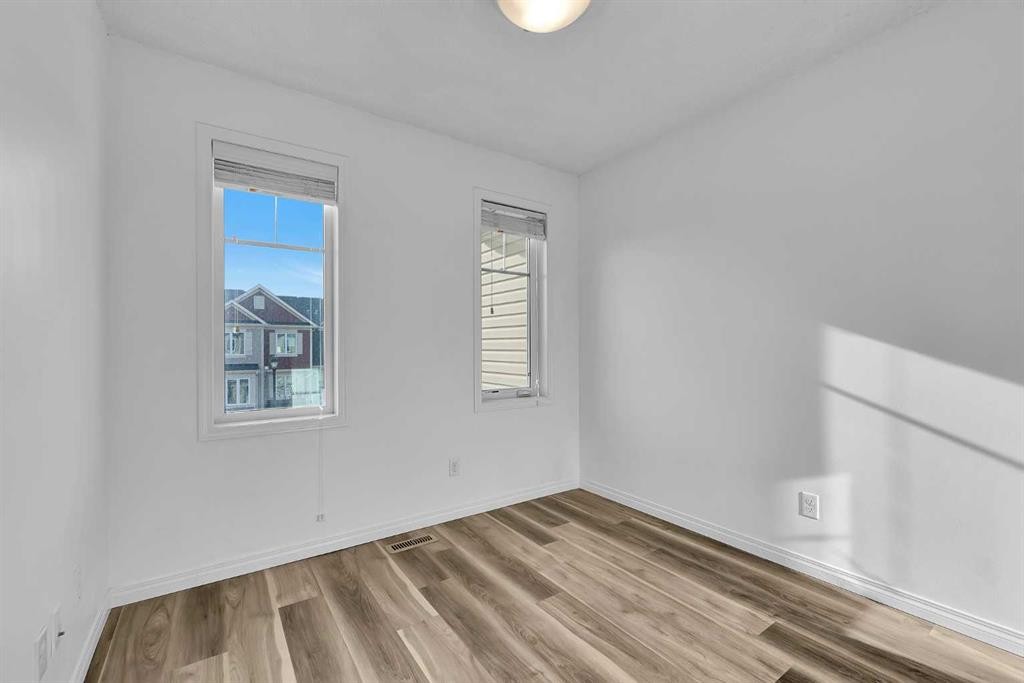 169 Windstone Park Sw, Airdrie, AB - Indoor Photo Showing Other Room