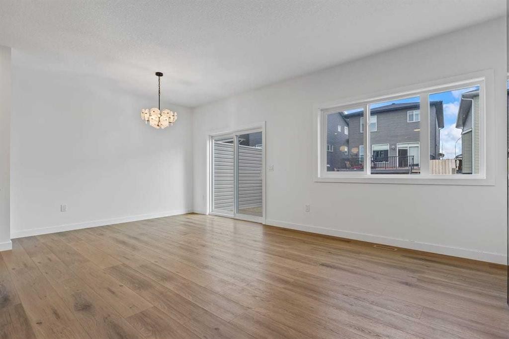 90 Heritage Circle, Cochrane, AB - Indoor Photo Showing Other Room