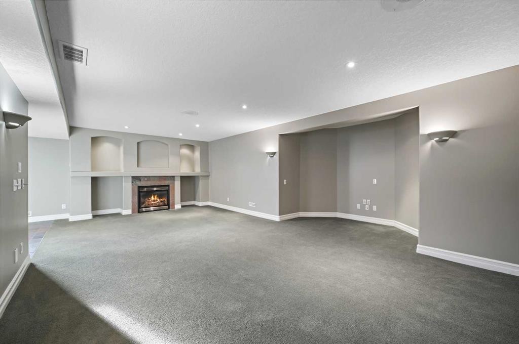 5619 Coach Hill Road Sw, Calgary, AB - Indoor With Fireplace