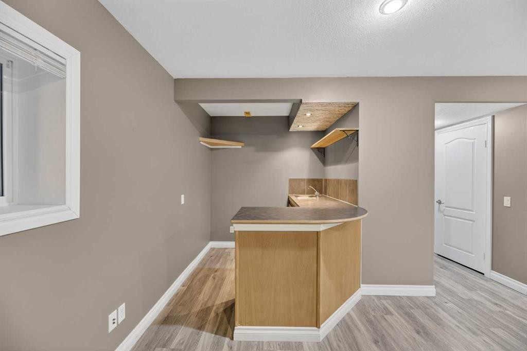 31 Valarosa Drive, Didsbury, AB - Indoor Photo Showing Other Room