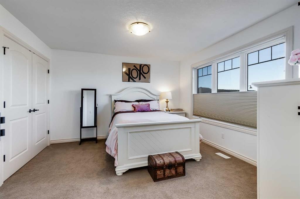 213 Silverado Ranch Manor Sw, Calgary, AB - Indoor Photo Showing Bedroom