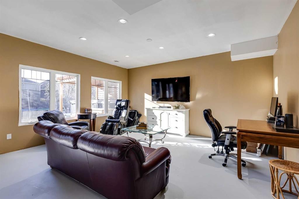 213 Silverado Ranch Manor Sw, Calgary, AB - Indoor