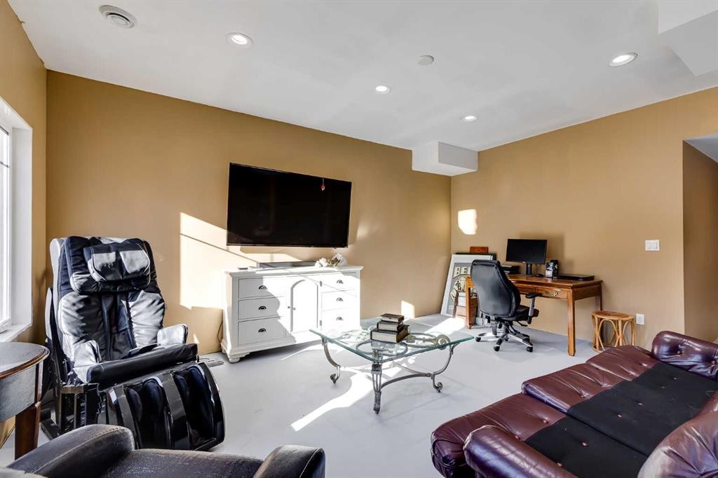 213 Silverado Ranch Manor Sw, Calgary, AB - Indoor