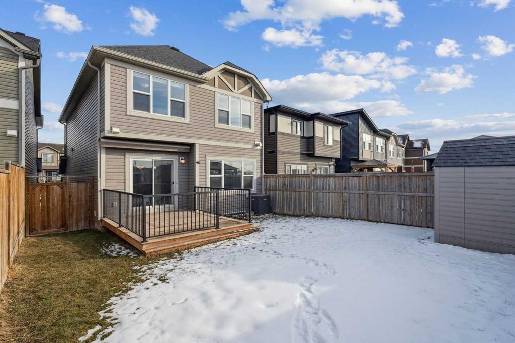 116 Walden Parade Se, Calgary, AB - Outdoor