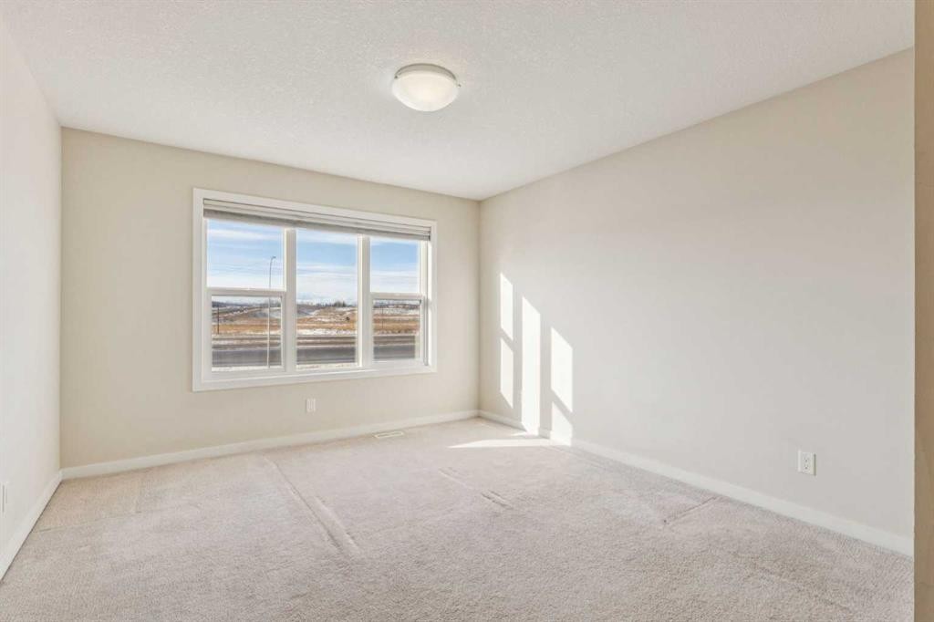 116 Walden Parade Se, Calgary, AB - Indoor Photo Showing Other Room