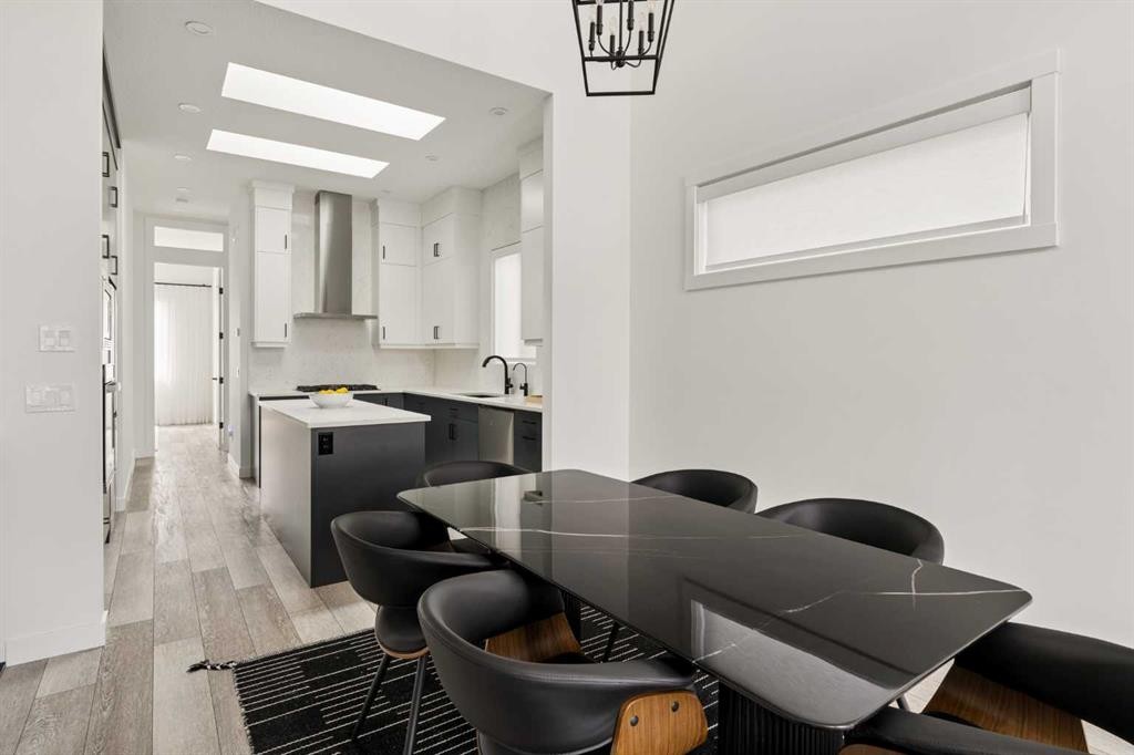103 Haskayne Drive Nw, Calgary, AB - Indoor