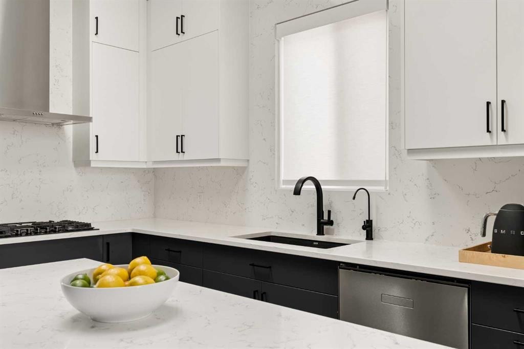 103 Haskayne Drive Nw, Calgary, AB - Indoor Photo Showing Kitchen With Upgraded Kitchen