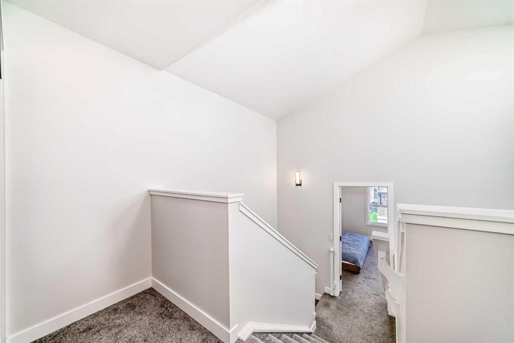 38 Lavender Road Se, Calgary, AB - Indoor Photo Showing Other Room